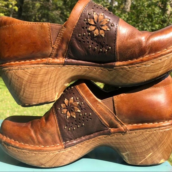 Ariat Bella brown floral clogs size 8B - Picture 2 of 4